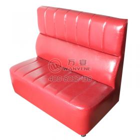 西餐厅红色卡座沙发 圆形舒适靠背 亮光皮料沙发