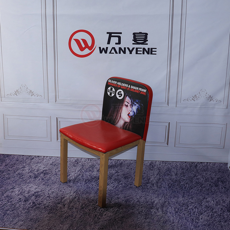 特色五金餐椅 喷画靠背木纹五金椅 红色软包座垫 仿木皮金属餐椅 强度高厚重型
