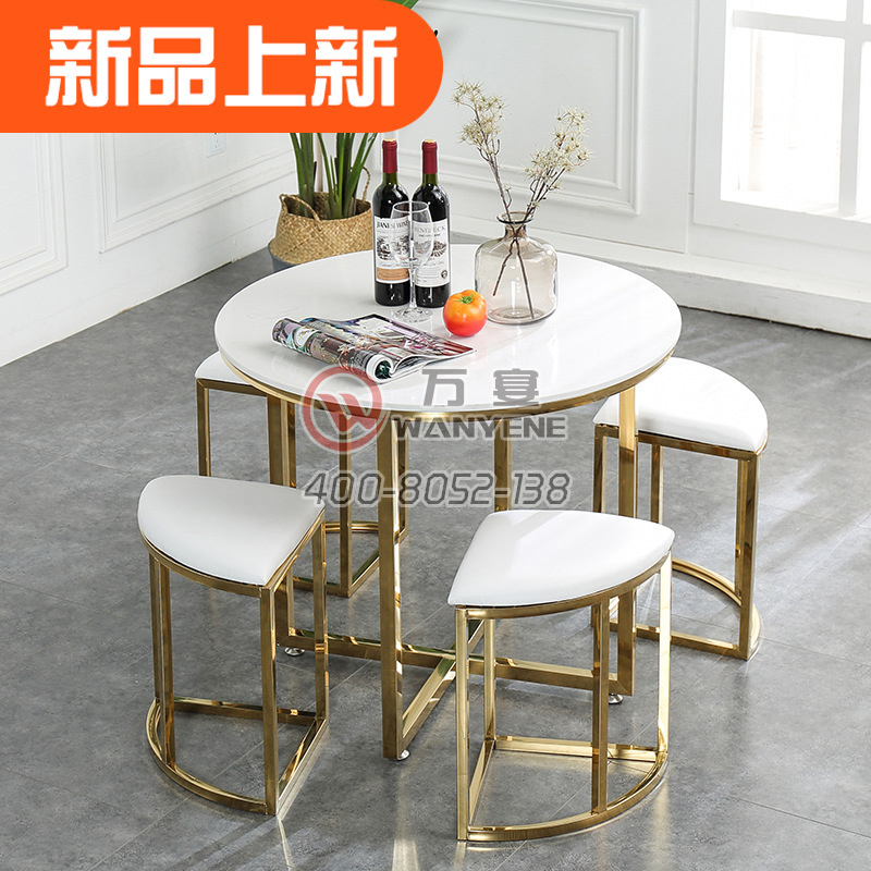 轻奢风格桌椅 整体配套简约奢华 金色电镀整体小圆桌 4分金色不锈钢 真皮高密度海绵 软包餐椅