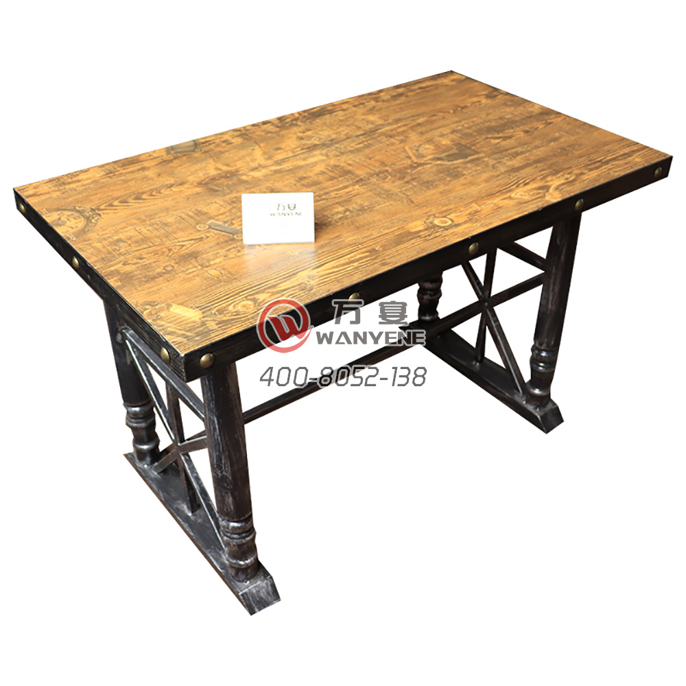 铁艺餐桌-实木方形餐桌面-五金铁艺包边铜钉围边-工业主题餐桌配五金餐桌底座
