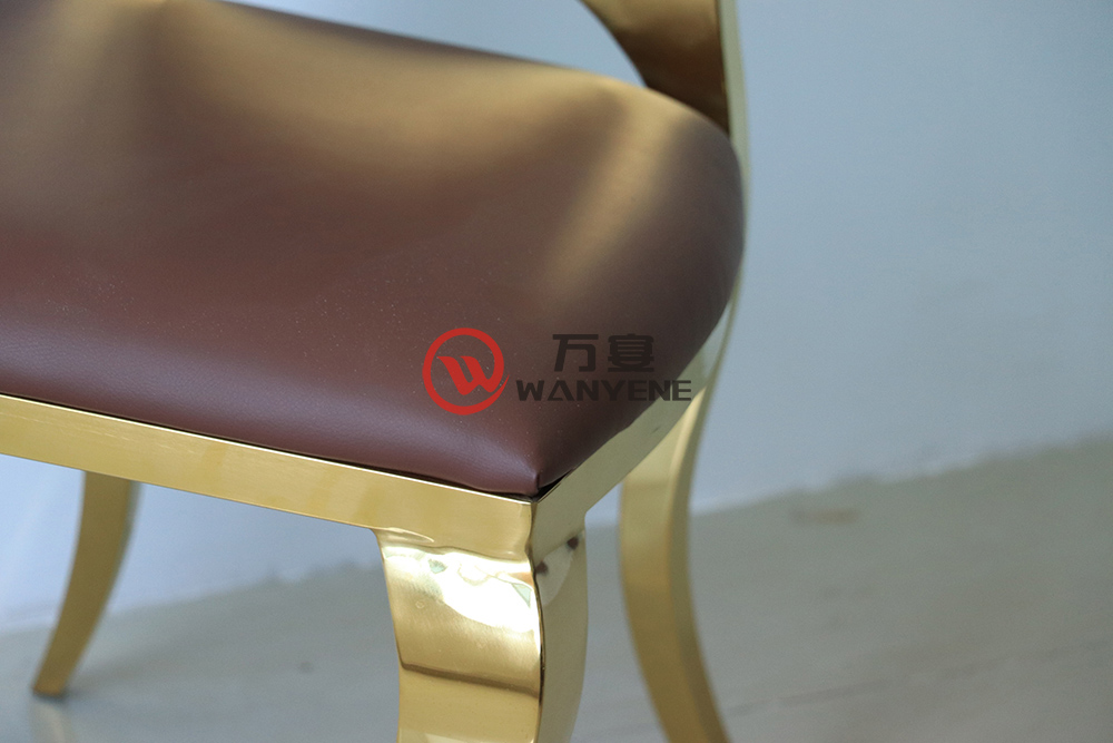 金色皇冠椅-椅架细节