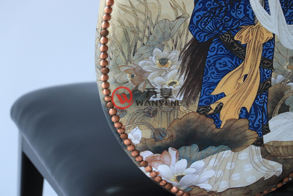 中式贵族宫廷餐椅背面细节